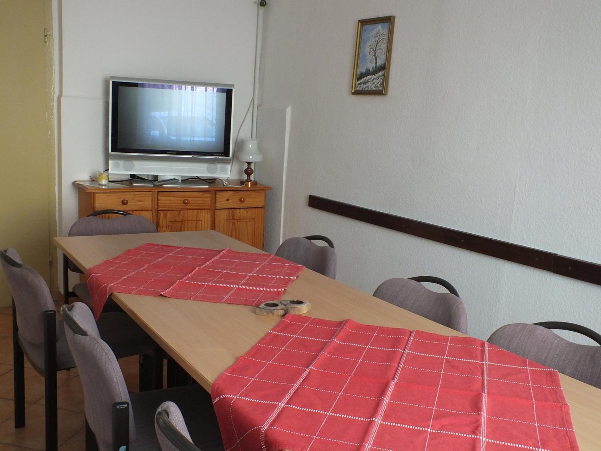 Einzelzimmer Mit Gemeinschaftsbad Pruchten Luaran gambar
